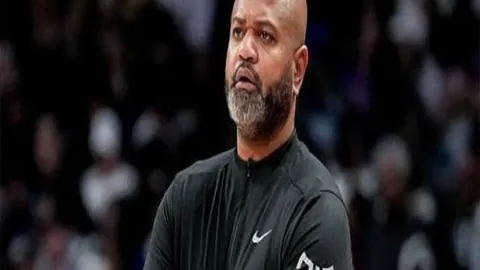 西甲快讯：巴塞罗那领跑积分榜，马竞客场大胜获胜